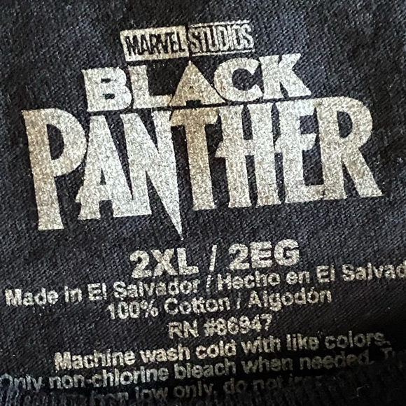 Black Panther Graphic Tee Size 2XL - Picture 2 of 4